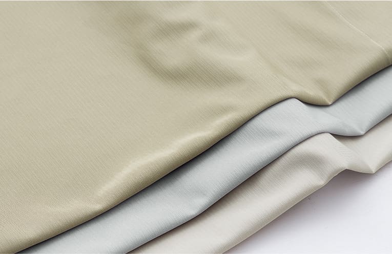 落ち着いたトーンのカラーレース