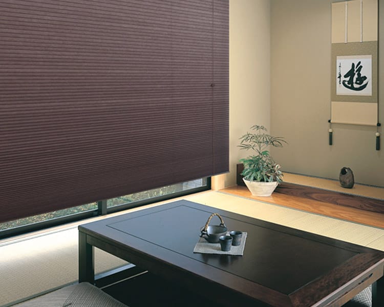 和室におすすめのハニカム構造のスクリーン・シェード